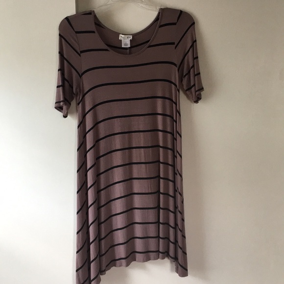Wet Seal Dresses & Skirts - Wet Seal T-Shirt Dress